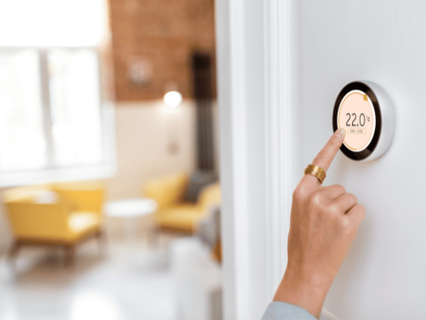 Smart thermostat | Falcon Energy